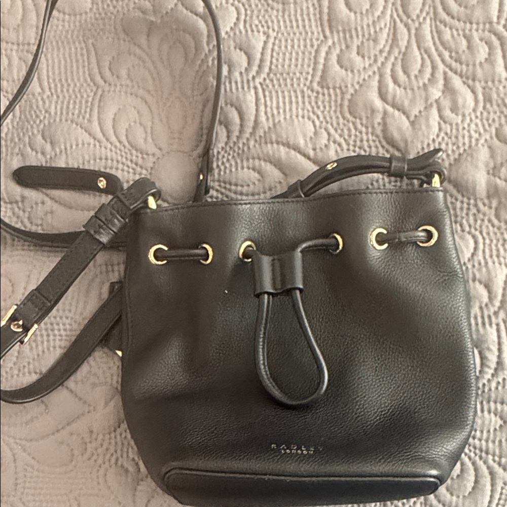 RADLEY LONDON Black Pebbled Leather Drawstring Crossbody with Gold Hardware